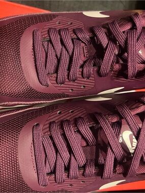 Nike Women’s Plum Lace-Up Athletic Sneakers